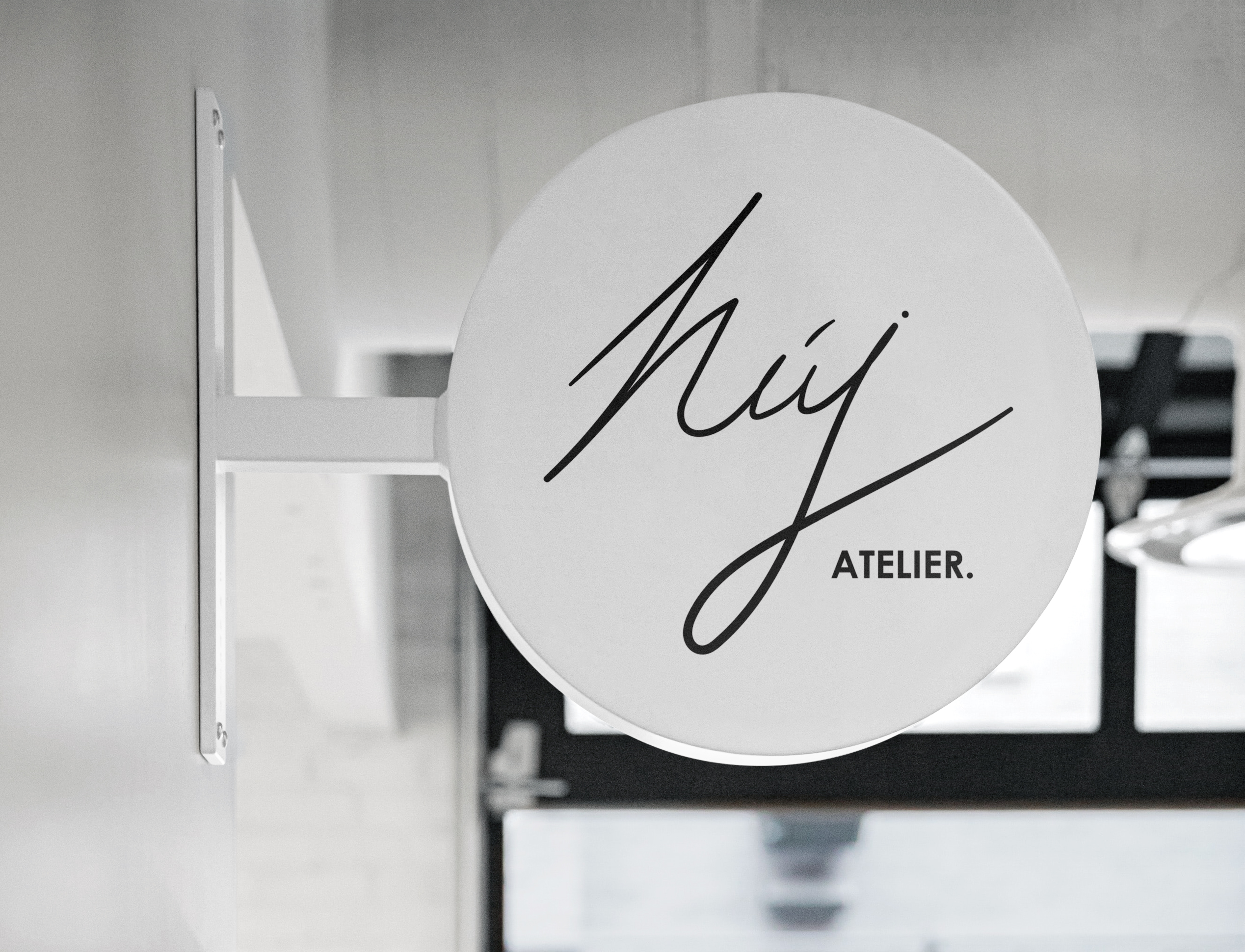 NÚJ ATELIER